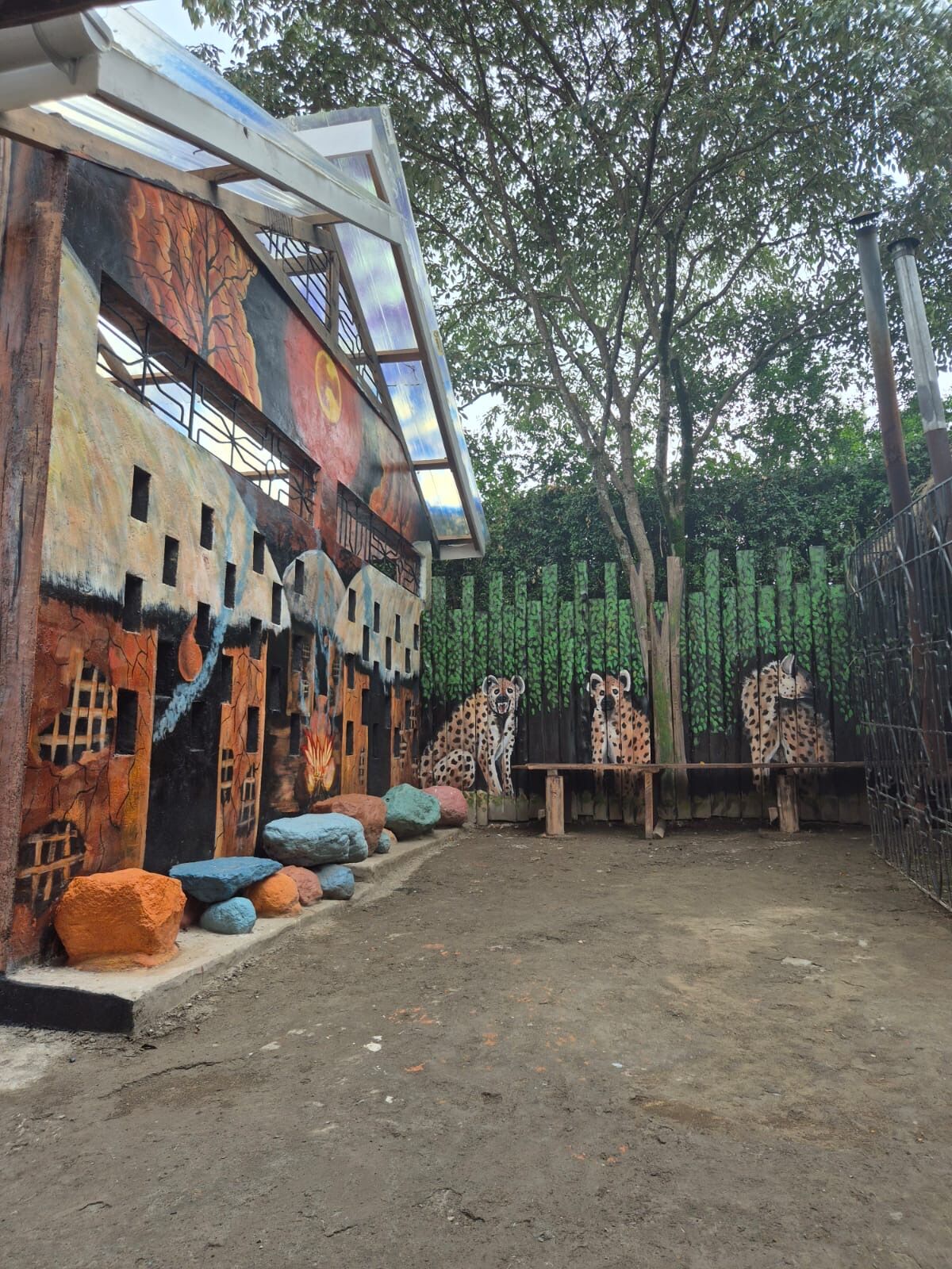 Wide view of the painted walls and garden
